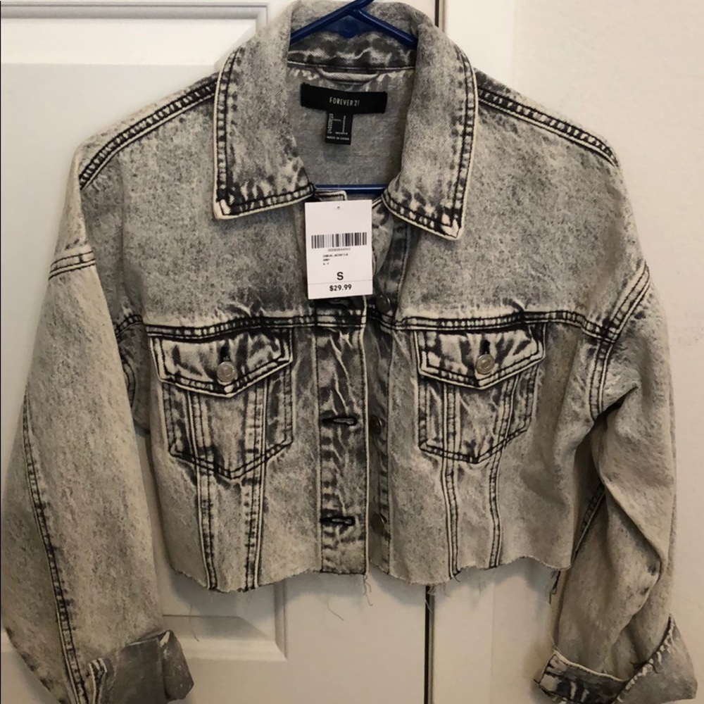 Cute denim acid wash cropped jacket